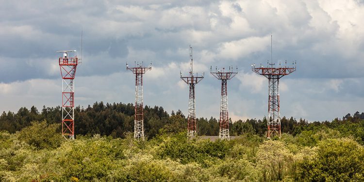 Antenas de comunicación de Enaire en Santiago
