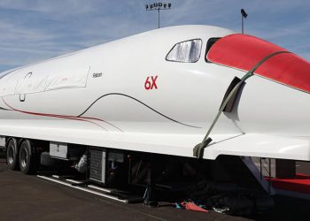 El nuevo Falcon 6X presentado al público en la NBAA-BACE de Orlando