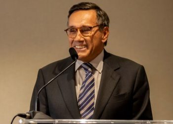 José Manuel Hesse tomó posesión como nuevo decano del COIAE y presidente de la AIAE