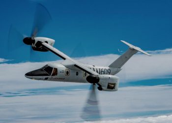 Primer vuelo del AW609 de rotor basculante