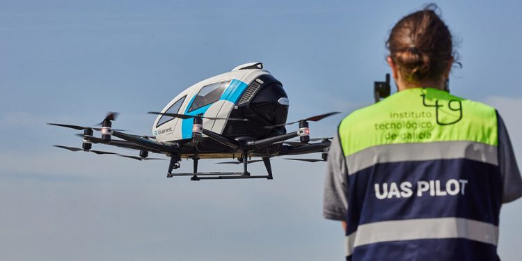 Primeros vuelos de un dron aerotaxi en España