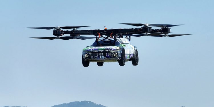 coche volador chino