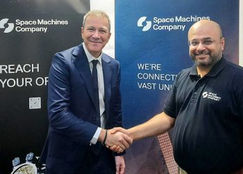 Arianespace y Space Machines estudiarán opciones para combinar sus respectivos servicios de lanzamiento y "última milla"