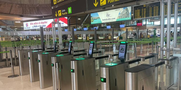El aeropuerto de Tenerife Norte estrena sistemas de control de acceso automatizados