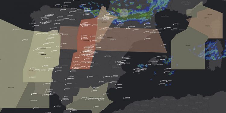 La franja marrón horizontal es el espacio en el que ENAIRE ha levantado las restricciones.