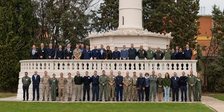 Realizan un ejercicio de simulación de accidente aéreo en Madrid
