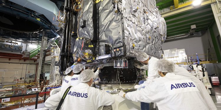 Airbus se dispone a enviar el satélite JUICE a Kourou para su lanzamiento hacia Júpiter en abril