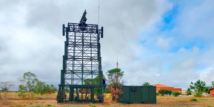 Indra moderniza dos radares de la fuerza aérea de Brasil