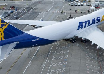 Boeing y Atlas Air celebraron la entrega del último B747
