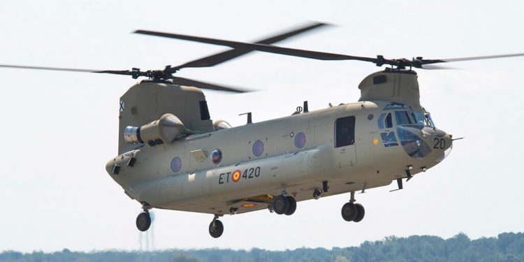 Indra potencia la seguridad y eficiencia de los helicópteros CH47F Chinook del Ejército de Tierra