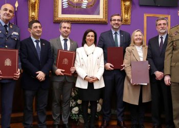 La ministra de Defensa inauguró en Jaén la Oficina del Programa CETEDEX