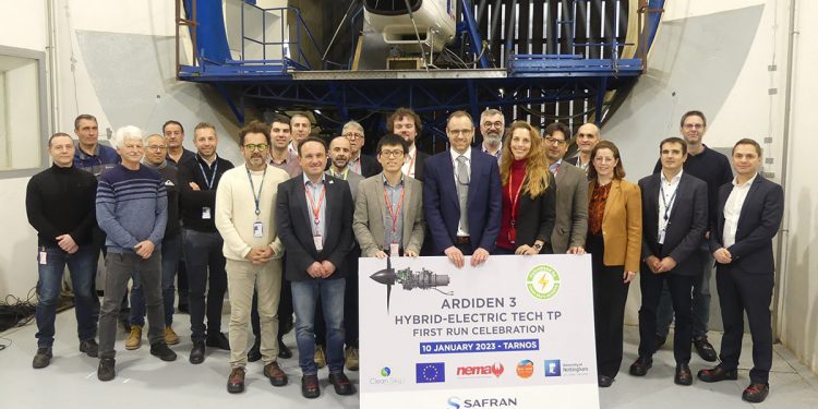 Safran realiza la primera prueba del motor turbohélice híbrido-eléctrico Tech TP