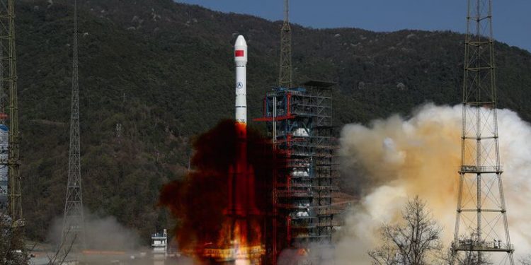 China lanzó un nuevo satélite de observación de la Tierra