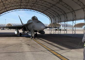 Despegan de Torrejón los primeros F-18 con destino Rumanía para el control del espacio aéreo del mar Negro