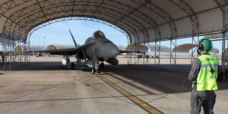 Despegan de Torrejón los primeros F-18 con destino Rumanía para el control del espacio aéreo del mar Negro
