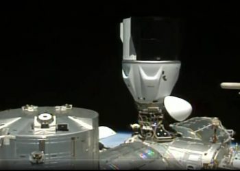 La nave Dragon llegó a la ISS con cuatro astronautas