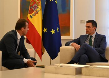 Reunión de Faury y Pedro Sánchez