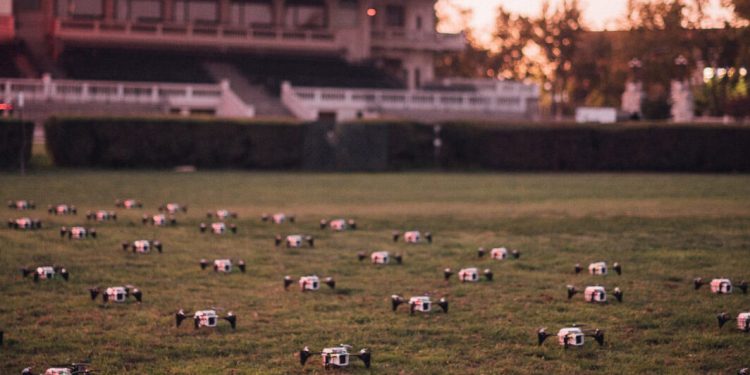 Show de 200 drones en el Club Hipico de Santiago de Chile