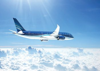 Azerbaijan Airlines completa el pedido de ocho B787 Dreamliner