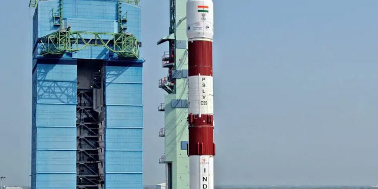 ISRO se dispone a lanzar la misión PSLV-C55/TeLEOS-2
