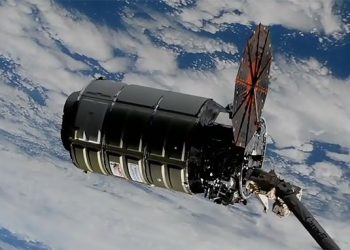 La nave de carga Cygnus salió de la ISS hacia la atmosfera terrestre