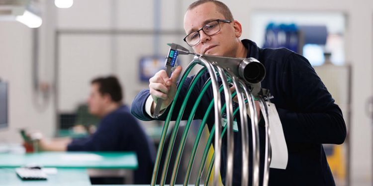 Lufthansa Technik abre una nueva planta de reparación de piezas de motores en Irlanda