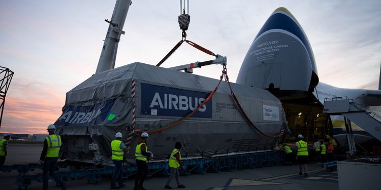 Enviado a Cabo Cañaveral el satélite de telecomunicaciones Airbus Eurostar Neo Arabsat BADR-8