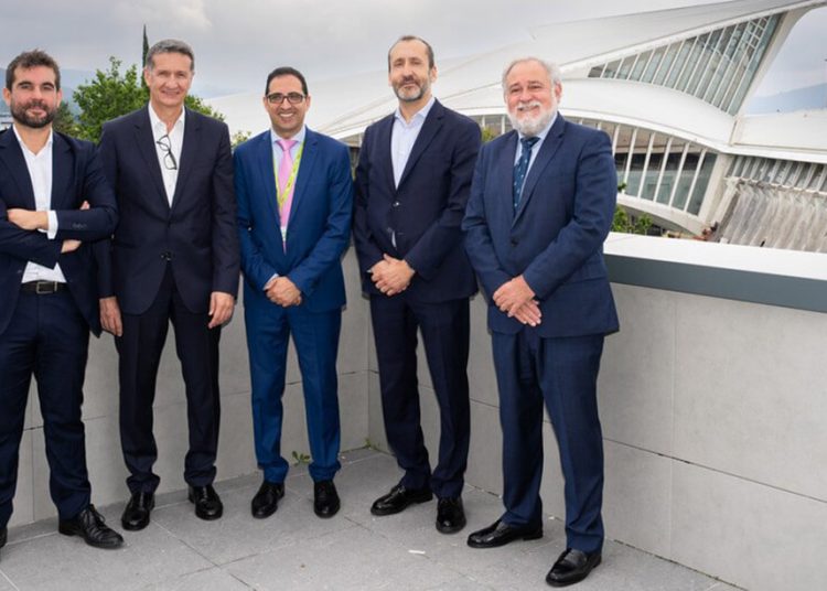 Iberia Airport Services y Repsol utilizan combustible renovable en el aeropuerto de Bilbao