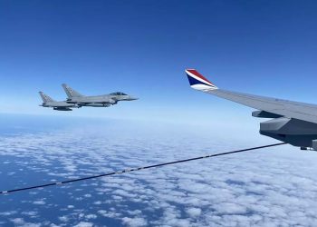 LA RAF realiza una misión de reabastecimiento de SAF en el aire con un A330 MRTT
