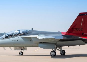 El T-7A RedHawk, listo para el primer vuelo