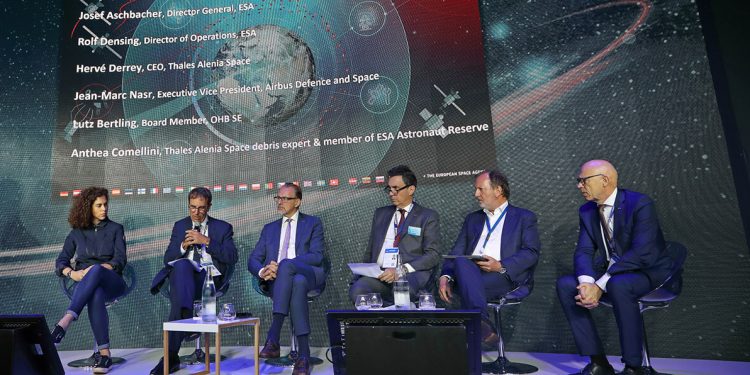 La ESA anuncia la iniciativa Zero Debris Charter para luchar contra la basura espacial