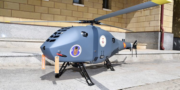La Escuela Militar de Sistemas Aéreos no Tripulados recibe el helicóptero UAV Alpha-900