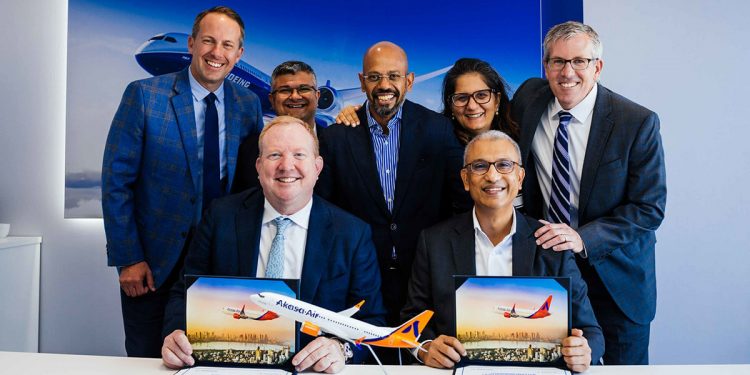 La compañía india Akasa Air encarga a Boeing otros cuatro aviones 737-8