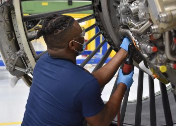 Pratt & Whitney y Air France Engineering & Maintenance presentan el primer motor de inducción GTF