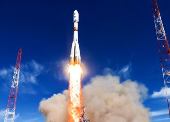 Roscosmos lanzó un cohete Soyuz-2.1b con 43 satélites a bordo