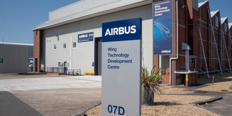 Airbus inaugura en Reino Unido un centro tecnológico para la producción de la próxima generación de alas