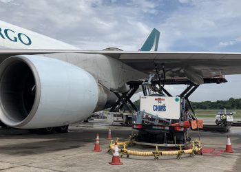 Cathay Pacific completa su primer repostaje en el extranjero de SAF para vuelos comerciales