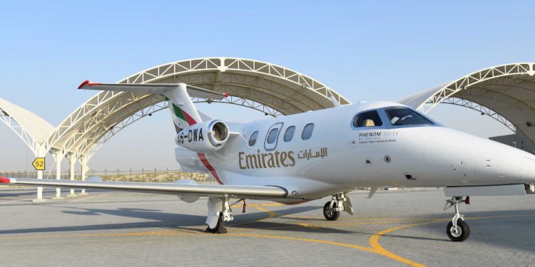 Emirates lanza un servicio chárter regional para viajes cortos