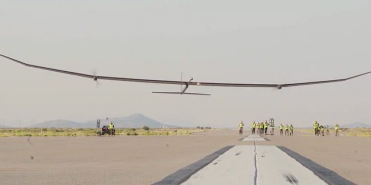 PHASA-35 completa con éxito su primer vuelo estratosférico