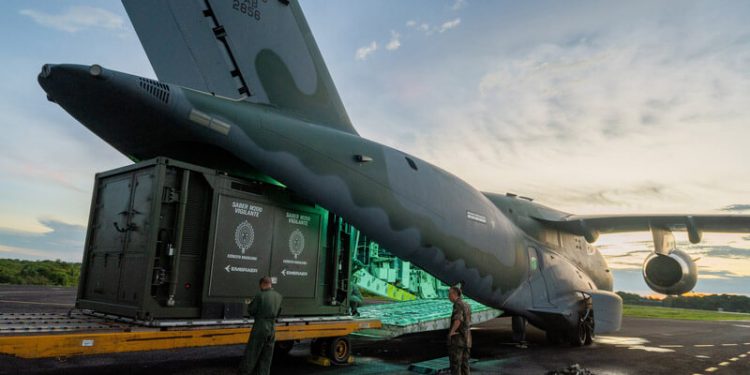 Embraer y el ejército brasileño completan con éxito la primera prueba del radar M200 Vigilante