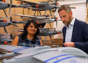 Saab adquiere al especialista en drones BlueBear