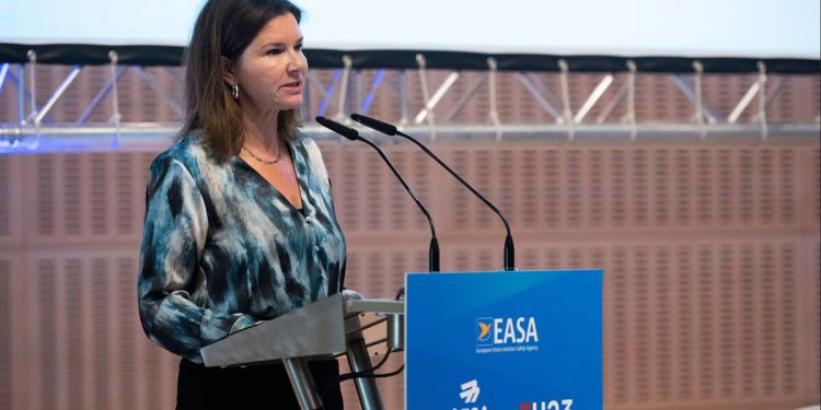 María José Rallo, secretaria general de Transportes y Movilidad, inauguró el evento.