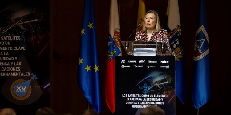 La secretaria de Estado de Defensa, Amparo Valcarce, en la clausura de la XV edición del Seminario del Espacio