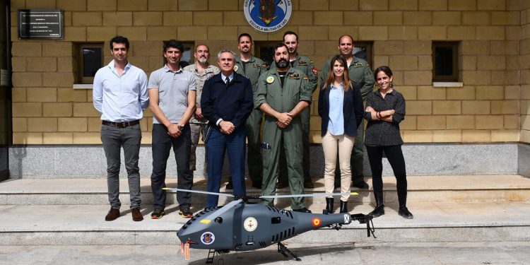 A900 en la Escuela de UAS.jpg