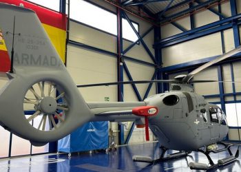 La Armada española recibió su primer helicóptero Airbus H135 P3H “NIVAL”