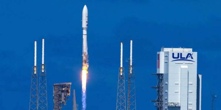 Un Atlas V lanzó con éxito el proyecto la misión Protoflight para el proyecto Kuiper de Amazon