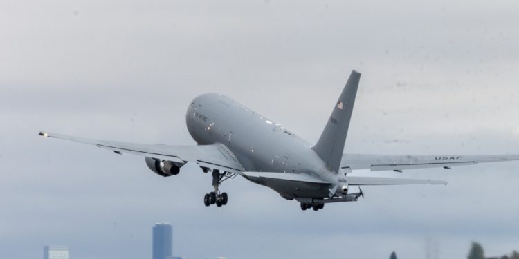 Avión cisterna KC-46A de Boeing
