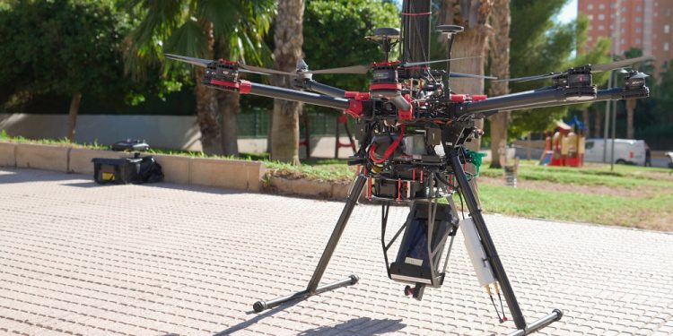 Benidorm acoge una prueba piloto de navegación de drones en entornos urbanos de la Comisión Europea
