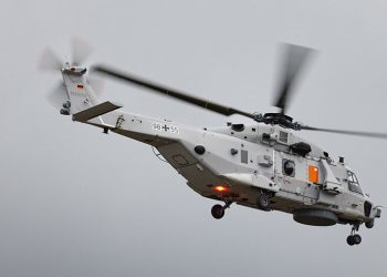 El NH90 Sea Tiger de la Armada alemana realizó su vuelo inaugural