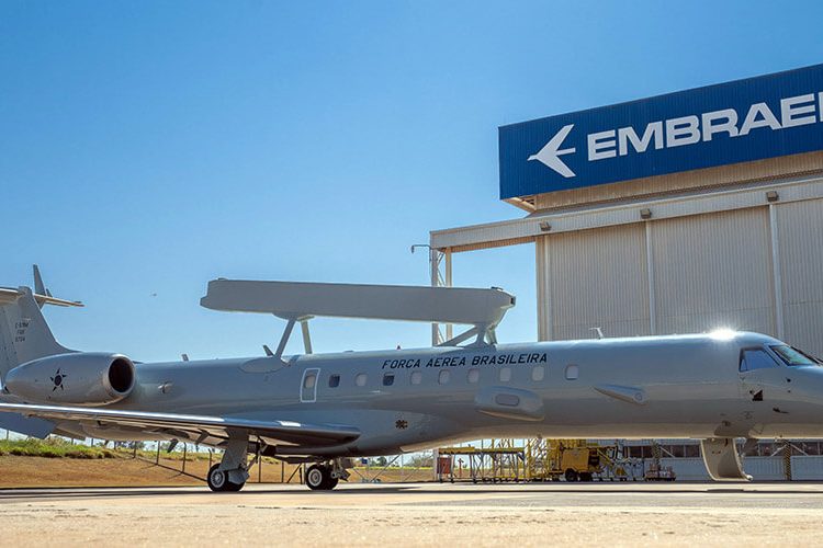 Embraer entregó el quinto avión E-99 mejorado a la Fuerza Aérea Brasileña